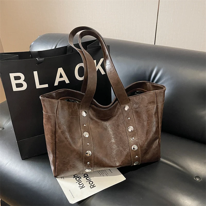 Hochwertige Vintage-Ledertasche Skanto