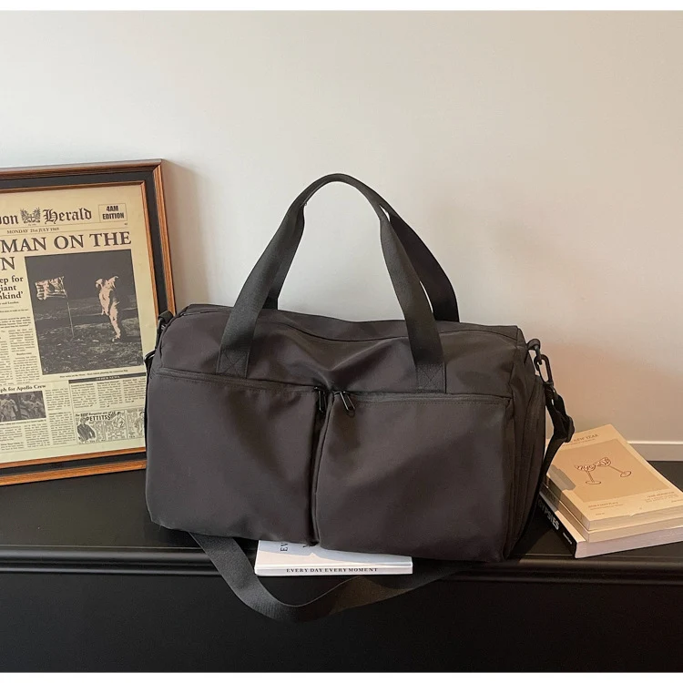 Sportliche Reisetasche mit erweiterbaren Taschen Skanto