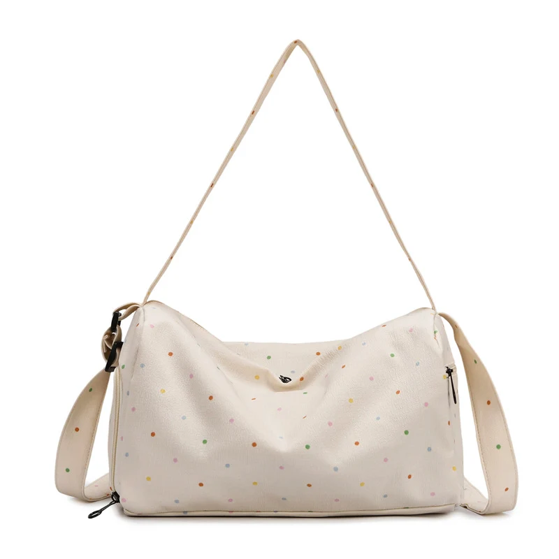 Umhängetasche mit vielseitigen Innenfächern und strapazierfähigem Material Skanto