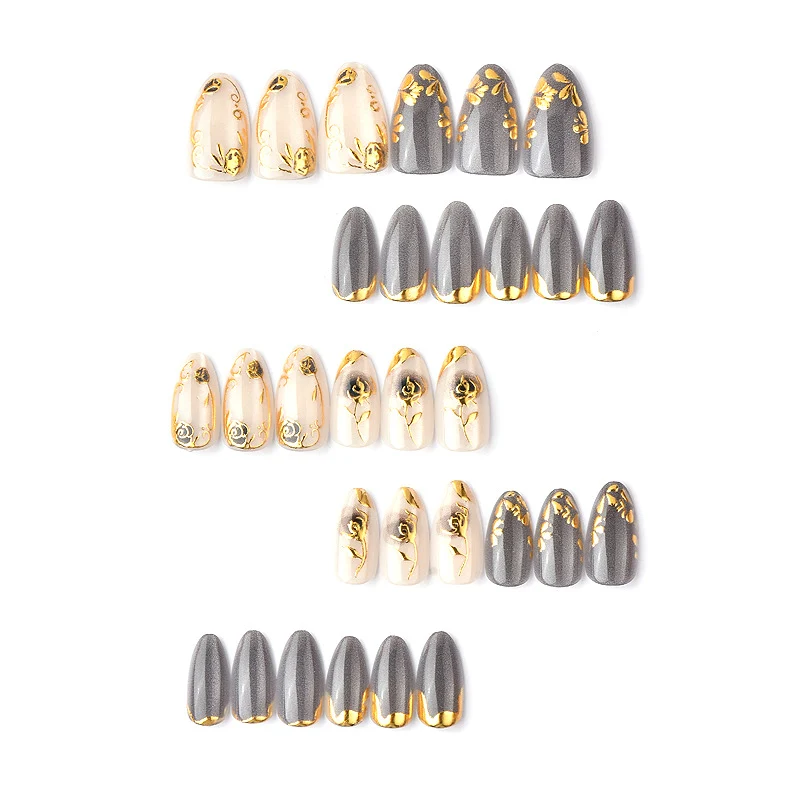 Künstlerisches mit Blumenakzenten versehenes Press-On Nagelset