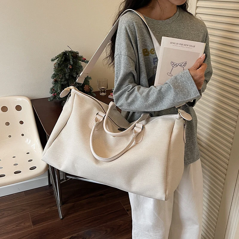 Reisetasche mit multifunktionalen Fächern und elegantem Design Skanto