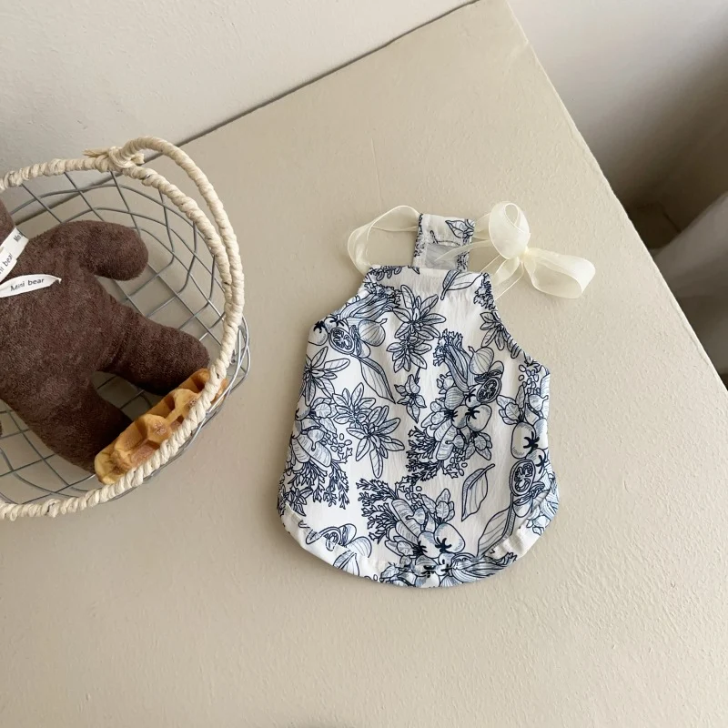 Blumige Baumwoll-Baby-Halterkombination mit transparenten Band-Schulterbindungen