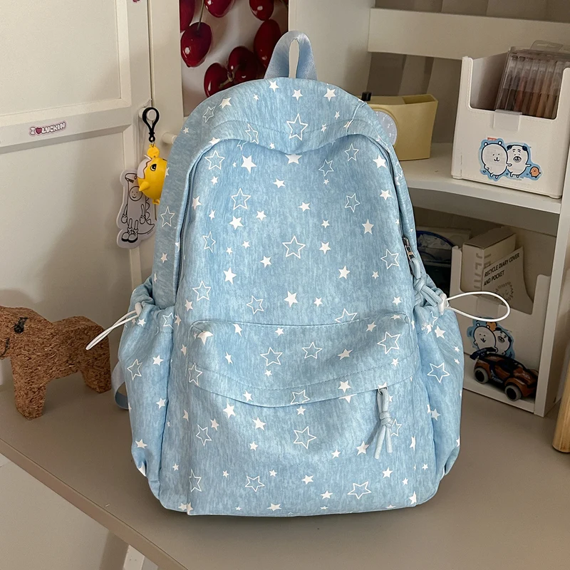 Stylische sternenverzierte Rucksack Karnz