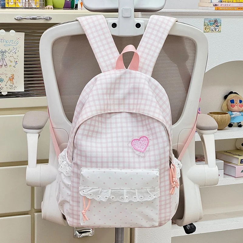 Stylischer Gepunkteter Rucksack Karnz