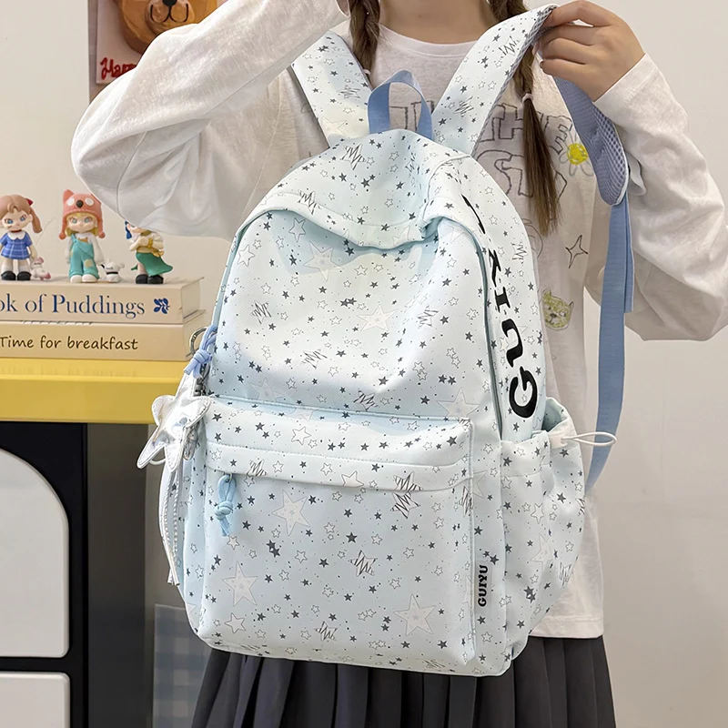Stylischer Schulrucksack mit Sternenmotiv Karnz