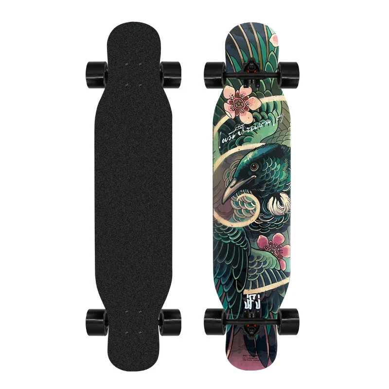 Longboard Skanto mit künstlerischem Löwen-Emblem