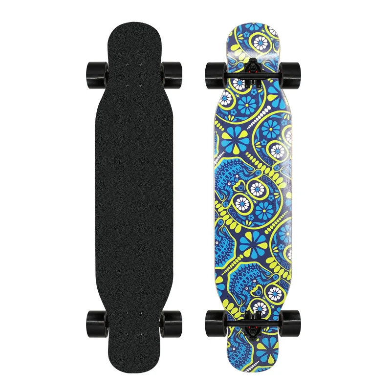 Longboard Skanto mit künstlerischem Löwen-Emblem