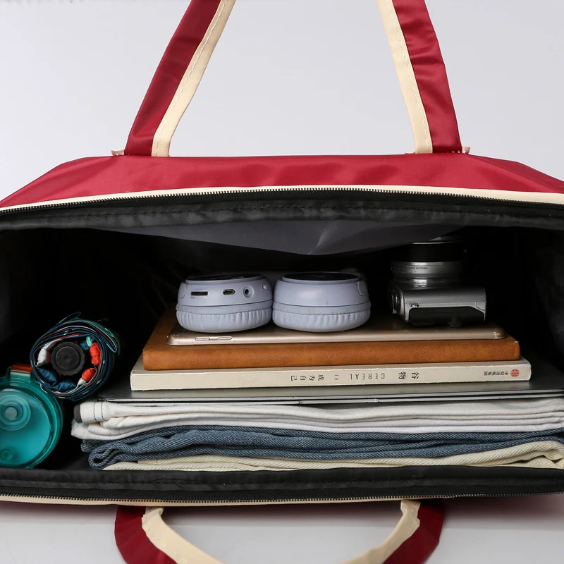Sportliche Reisetasche mit verstärkten Griffen und geräumigem Innenraum Skanto