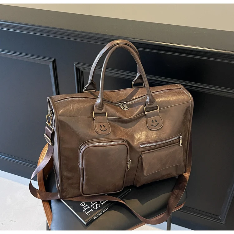 Elegantere Alltags- und Reisetasche mit mehreren Fächern Skanto