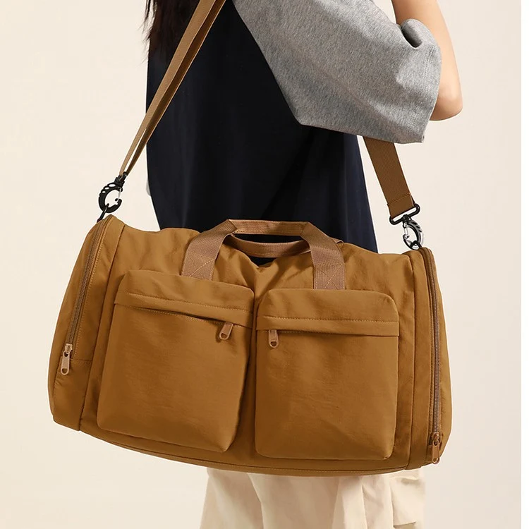 Strapazierfähige Reisetasche mit multifunktionalen Fächern Skanto