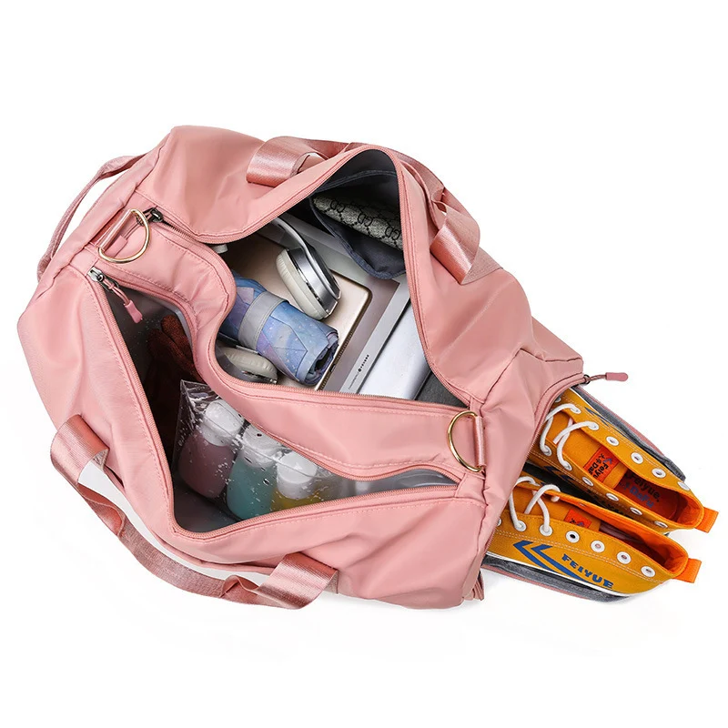 Sportliche Reisetasche mit praktischen Außentaschen Skanto