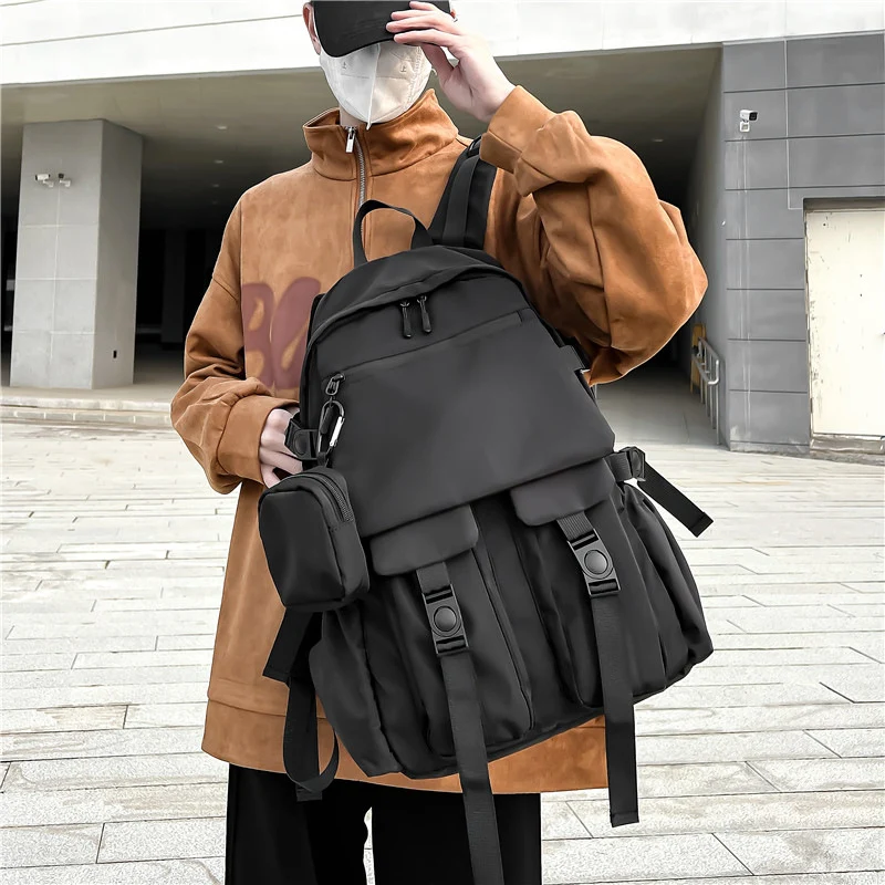 Urbaner Rucksack mit mehreren Fächern Skanto