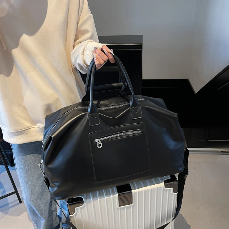 Stilvolle Reisetasche mit robustem Design und verstellbarem Schultergurt Skanto