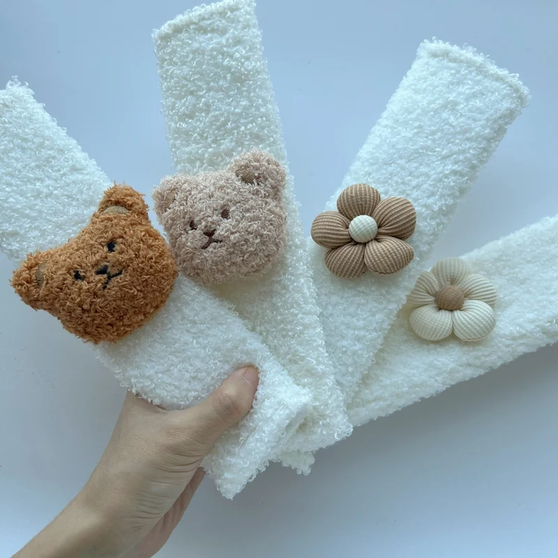 Plüsch Teddy Bär Fuzzy Lounge Crew Socken