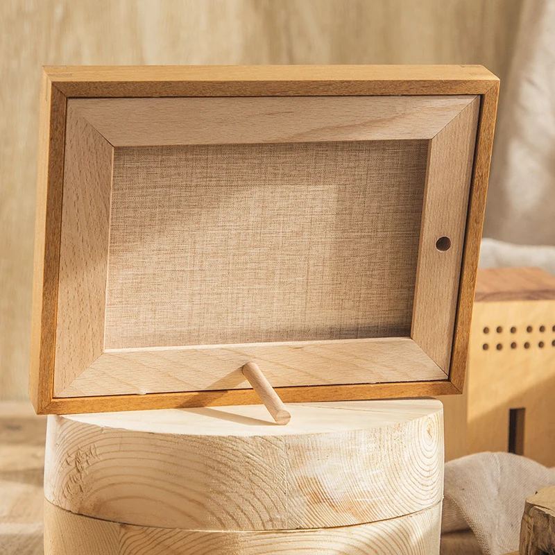 Rustikaler Holz-Fotorahmen für die Tischpräsentation