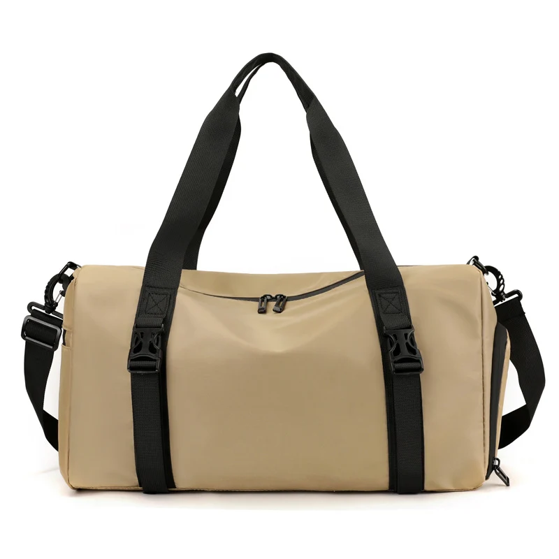 Sportliche Reisetasche mit individuellem Fächerdesign und strapazierfähigem Material Skanto