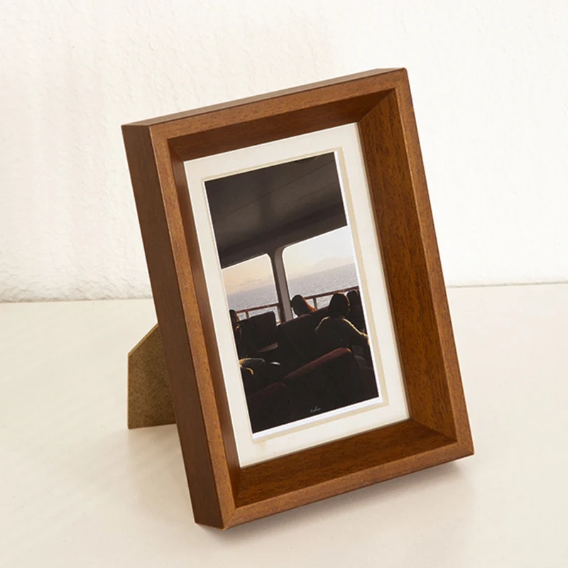 Rustikaler Holz-Fotoanzeigerrahmen für Zuhause