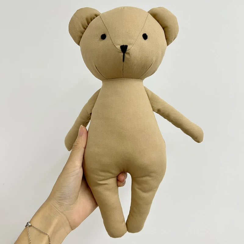 Handgemachte Leinen-Hase Weiche Stoffpuppe mit besticktem Latzkleid