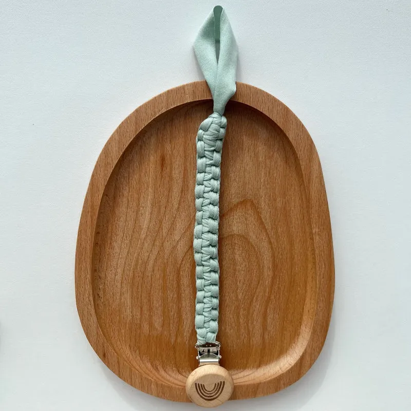 Geflochtener Baumwoll-Schnullerband mit graviertem Holz-Sicherheitsclip