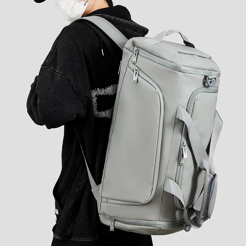 Geräumige Sport-Reisetasche mit praktischen Fächern Skanto