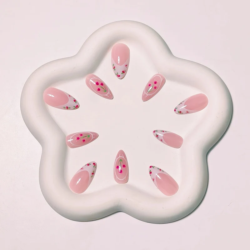 Florales Kunst Französische Spitze Nageldesign