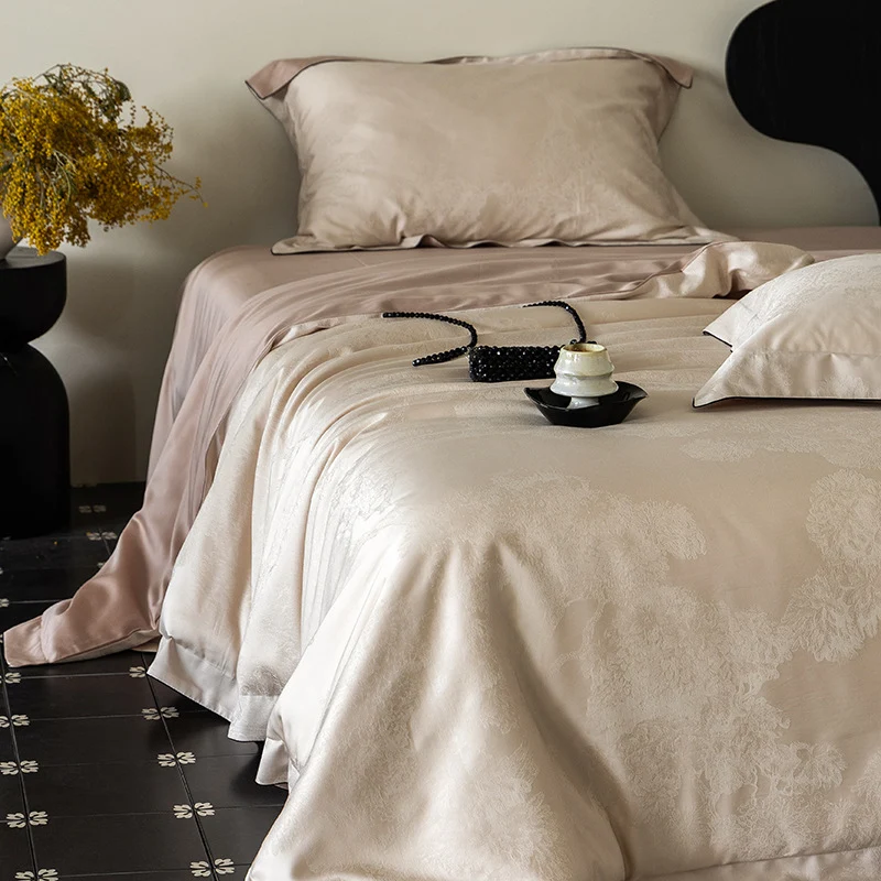 Fein-Jacquard Satin-Bettbezuggarnitur mit Ton-in-Ton-Muster und verdecktem Reißverschluss