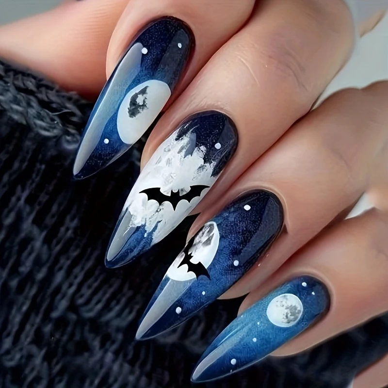 Künstlerische Halloween-Themen-Nagelkunst