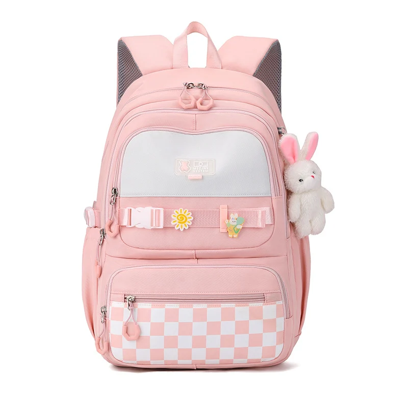 Niedliche Schultasche mit verspieltem Anhänger Skanto