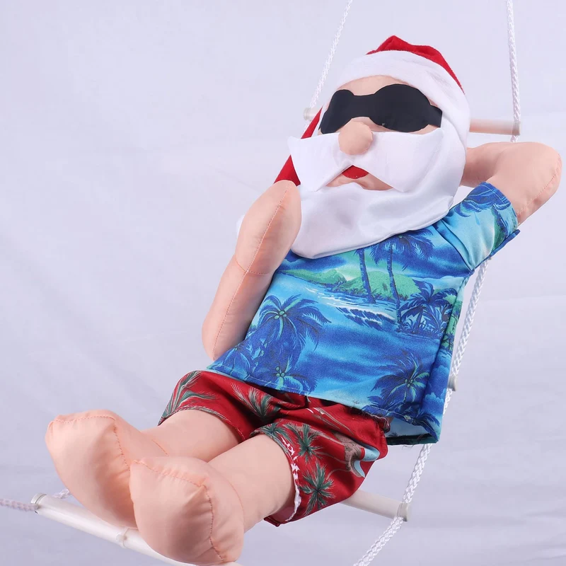 Aufblasbare Weihnachtsmann Dekofigur im entspannten Urlaubsstil