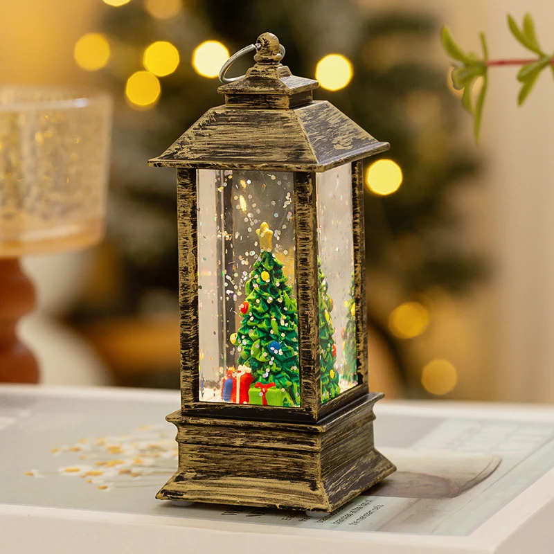 Weihnachtslaterne mit LED-Beleuchtung und dekorativem Schneeeffekt
