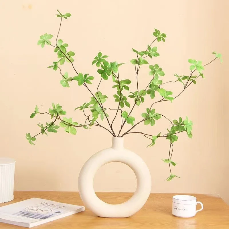 Elegante Minimalistische Keramikvase