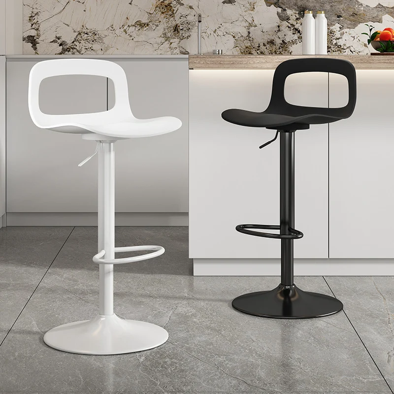 Höhenverstellbarer Barhocker mit ergonomischem Sitz und Drehfunktion Skanto