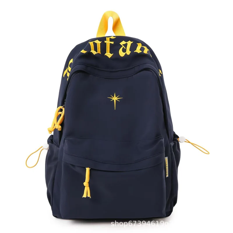 Modischer bestickter Rucksack Skanto
