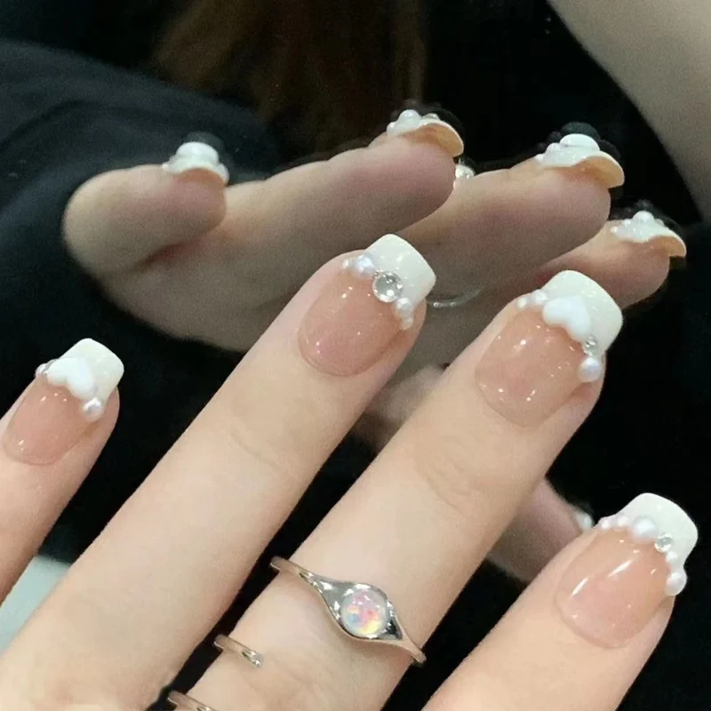 Kristallverzierte Press-On-Nagelset