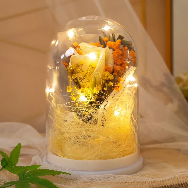 Dekorative Glaskugel mit LED-Beleuchtung