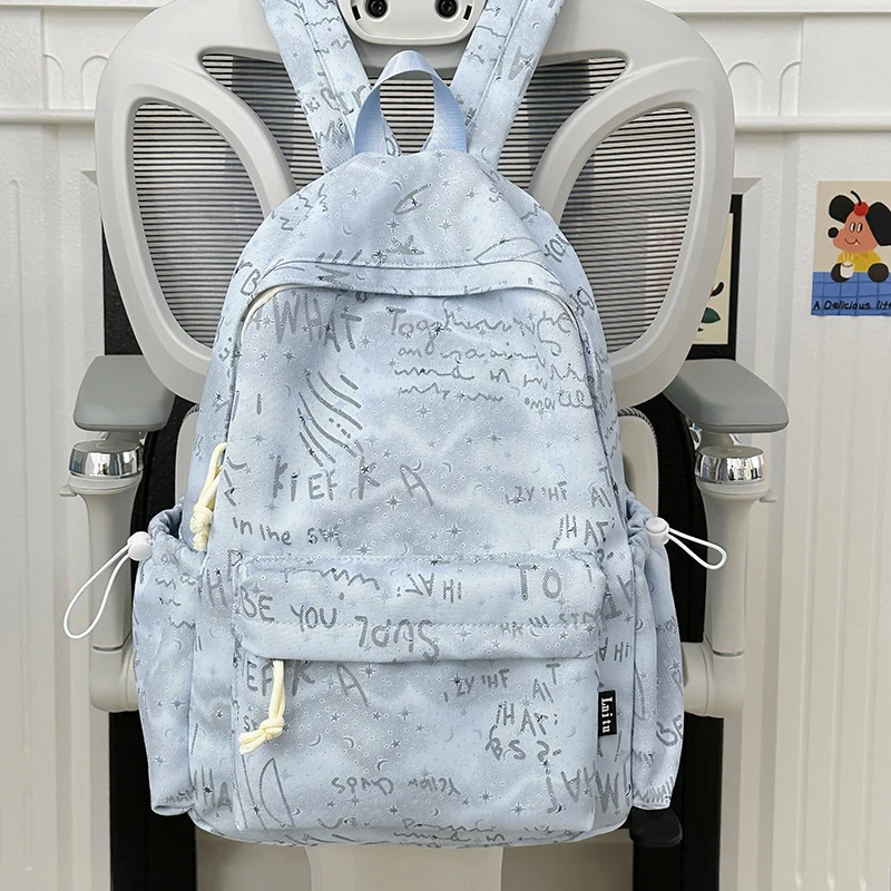 Trendiger Rucksack Skanto mit Schriftzug-Print