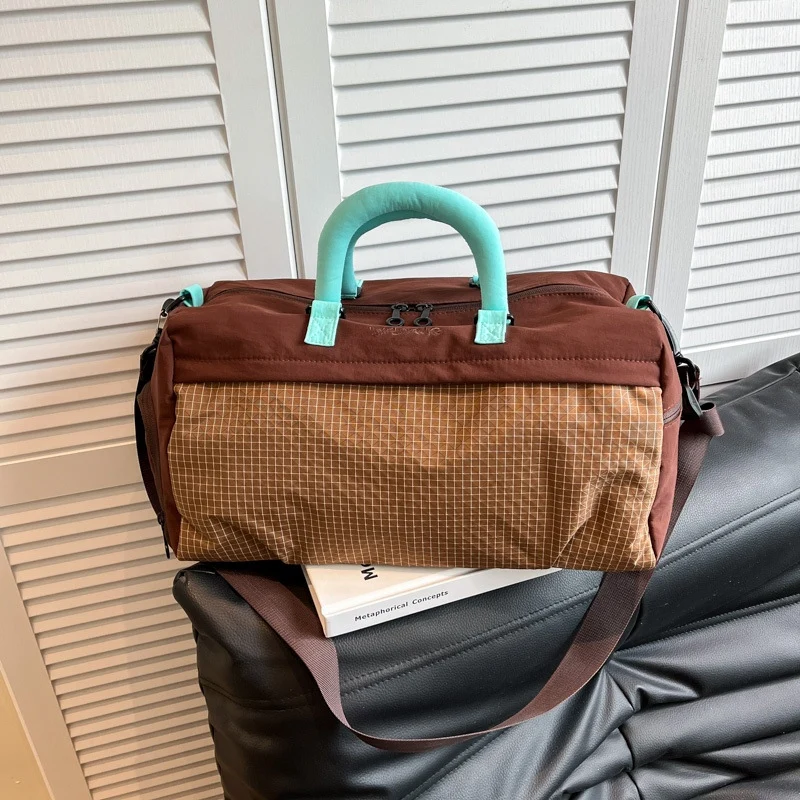 Reisetasche mit abnehmbaren Schultergurten Skanto