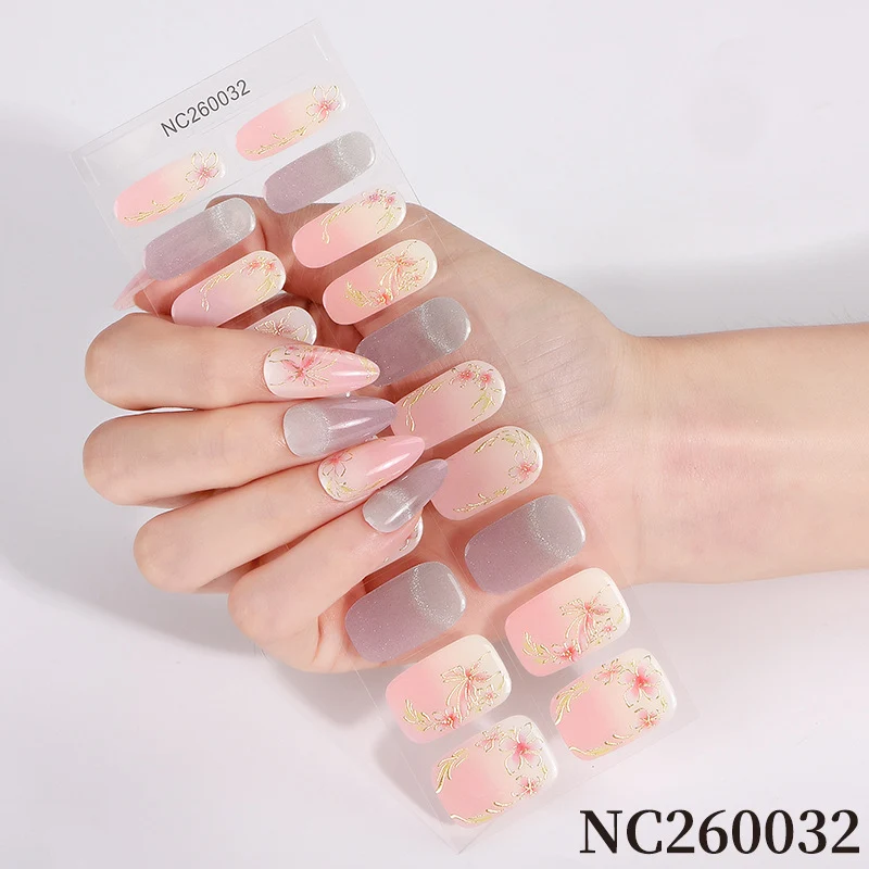 Premium Floral Press-On Nagelkunst