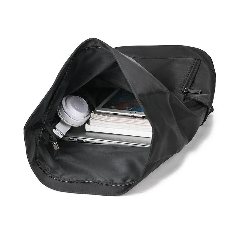 Urbaner Rucksack mit modernem Faltverschluss und vielseitigen Fächern Skanto