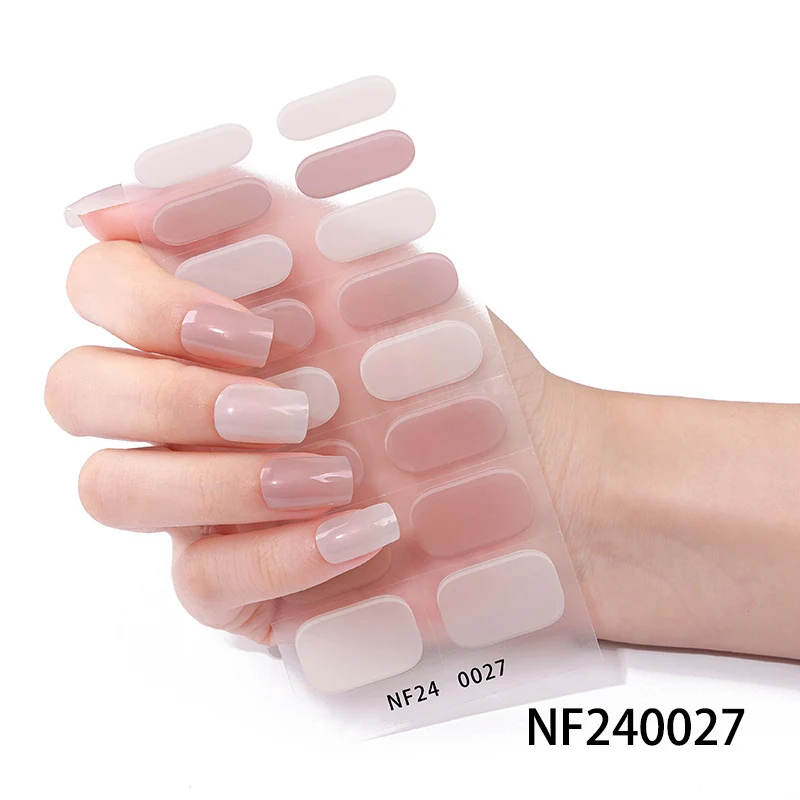 Glänzende Finish Gel-Nagel-Wickel