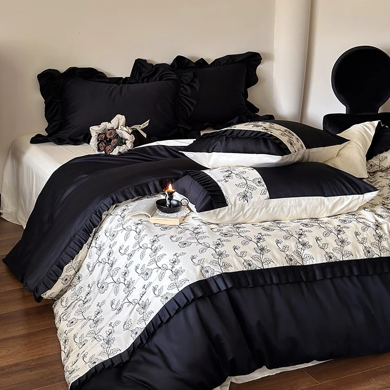 Luxuriöses Baumwoll-Satin Bettwäsche-Set mit Rüschen und zarter Blumenstickerei