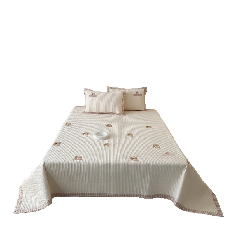 Kinderbettwäsche-Set mit gesticktem Teddybär und Vichy-Karo-Einfassung