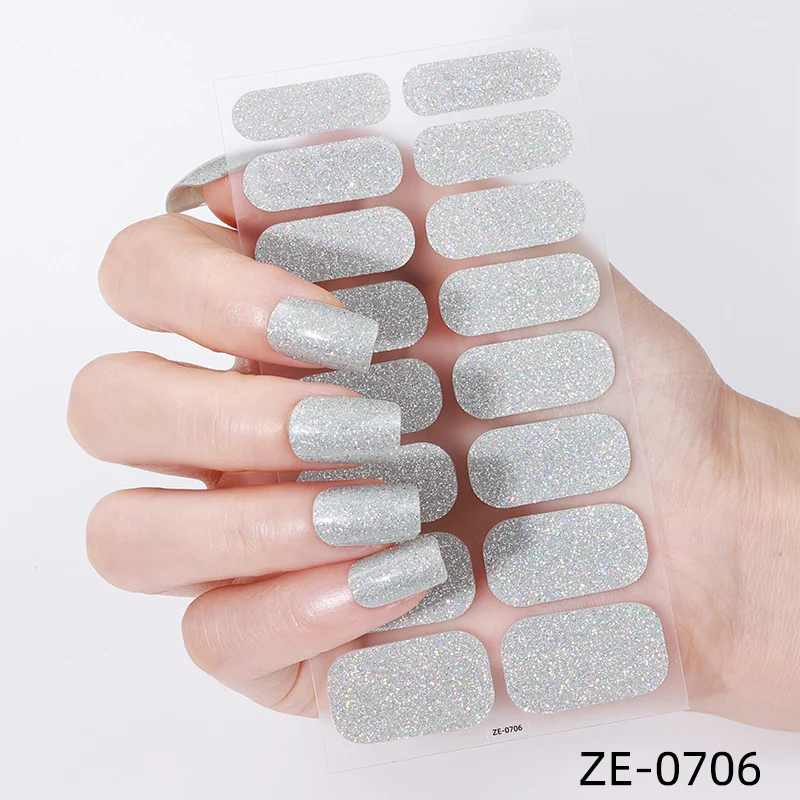 Glitter-Finish-Nagelüberzüge