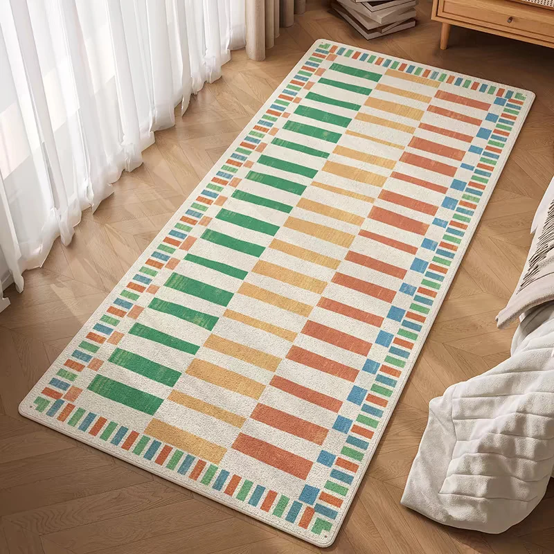 Farbenfroher geometrischer gemusterter Teppich