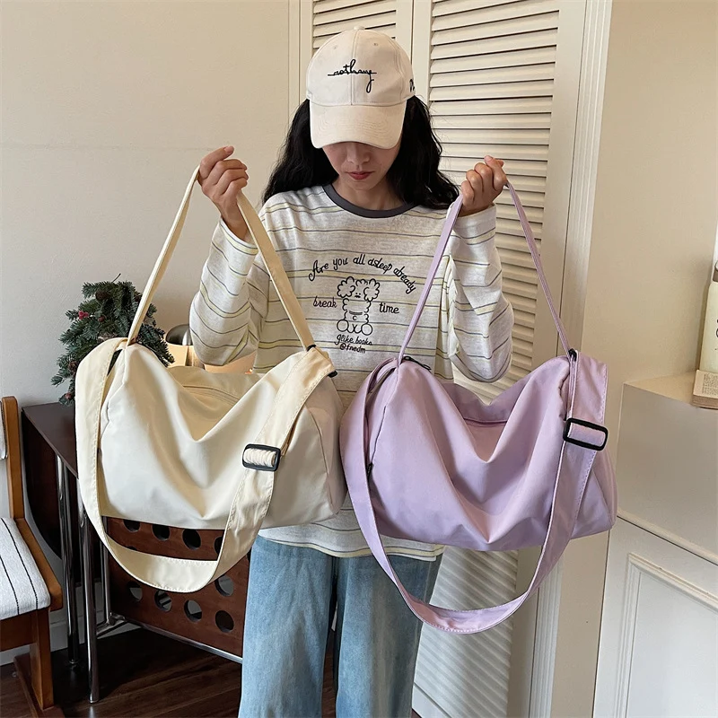 Sportliche Reisetasche mit vielen Fächern Skanto