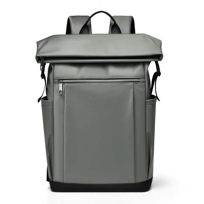 Rucksack mit zweifarbigem Design und vielen Taschen Skanto