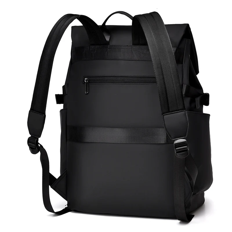 Moderner urbaner Rucksack mit abnehmbarer Laptop-Hülle Skanto