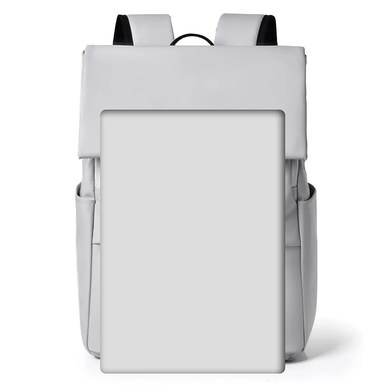 Hochwertiger Rucksack mit innovativem Rolltop-Verschluss und praktischen Außentaschen Skanto