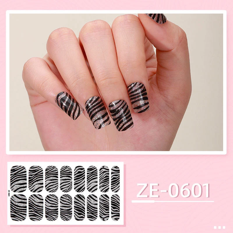 Himmlische Nagelkunst-Wraps