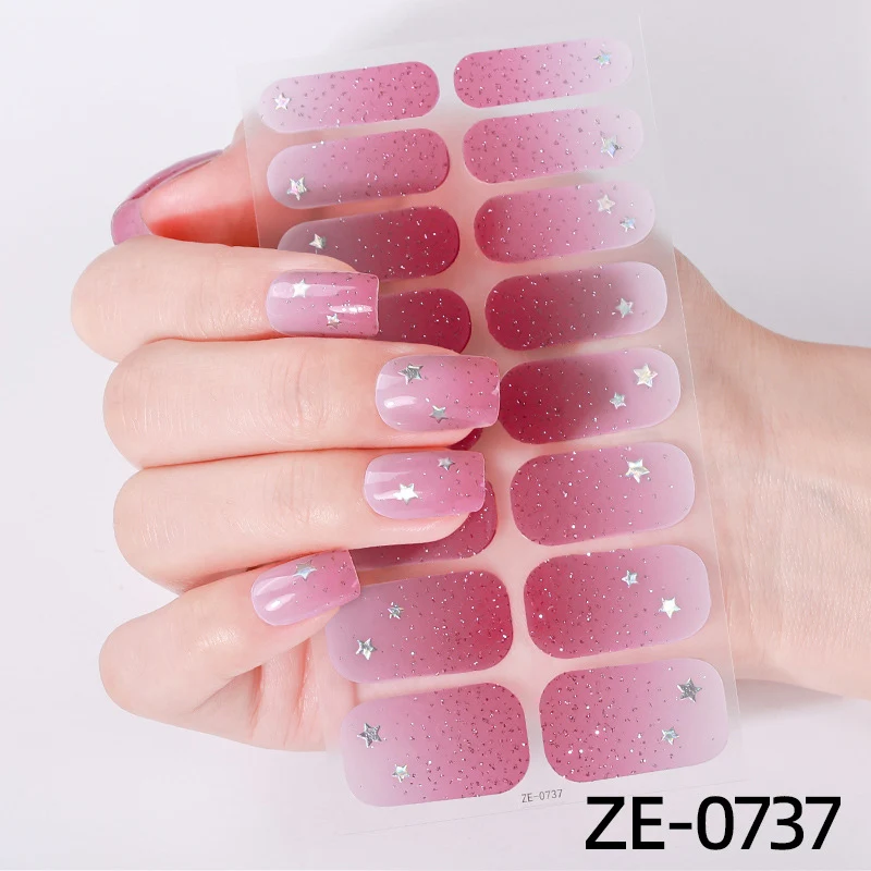 Künstlerische Nagelkunst-Wickel